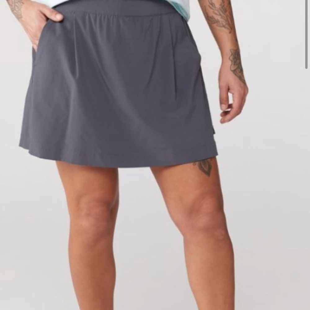 REI Beyonder Skort Size S